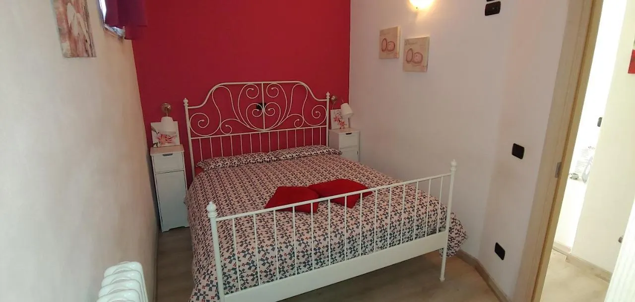 B&B Cav Rondinella Chiavenna Bed & Breakfast